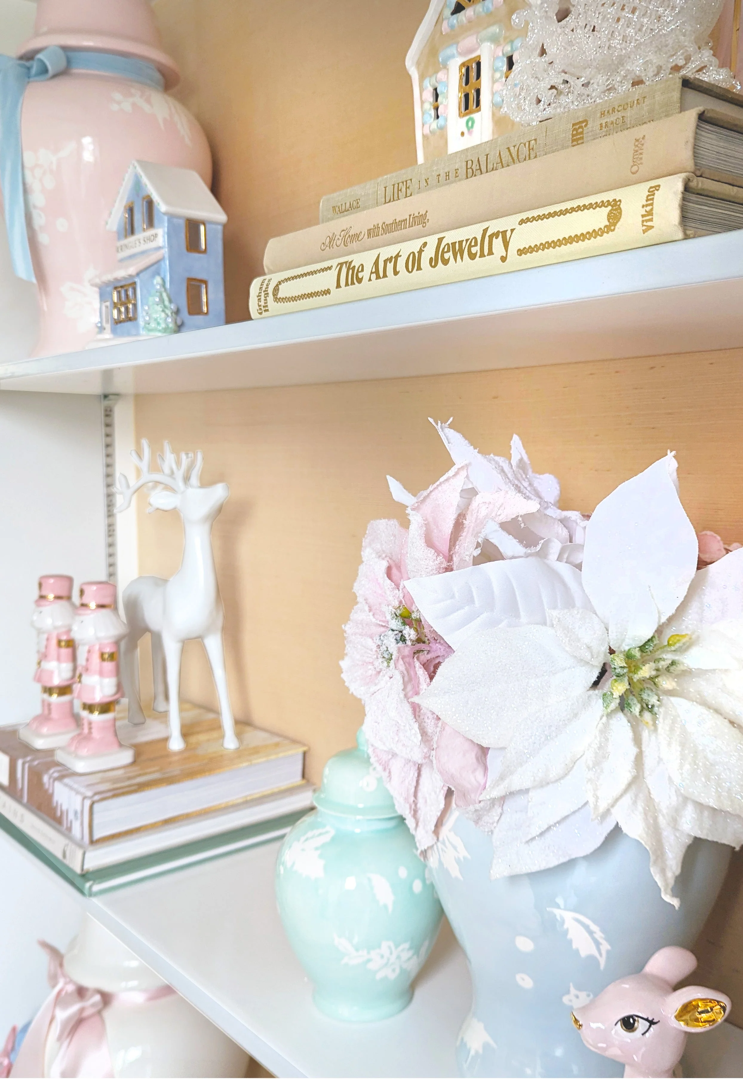 Deck the Halls Ginger Jars in Hydrangea Light Blue - Image 4